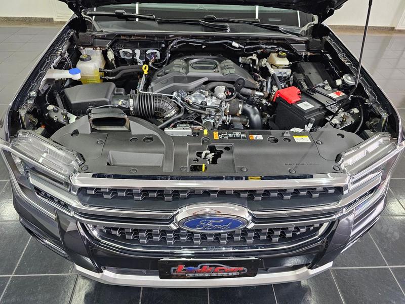 Ford Ranger LIMITED 3.0 V6 4X4 CD TB DIE. AUT. 2024 — foto 14