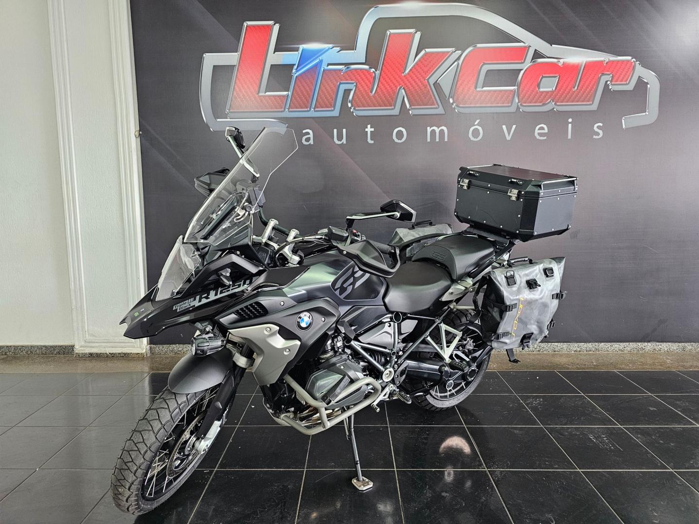 BMW R 1250 GS 2023 — foto 1