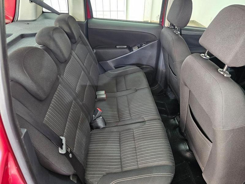 Fiat Idea ESSENCE DUALOGIC 1.6 16V 2015 — foto 8