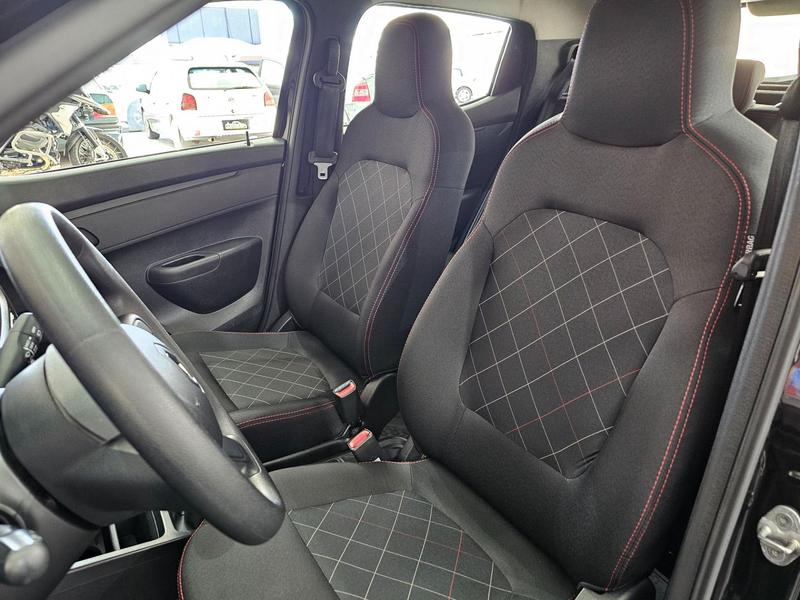 Renault Kwid ZEN 1.0 FLEX 12V 5P 2025 — foto 17