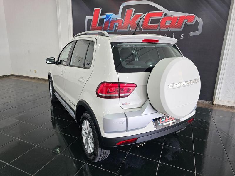 Volkswagen Crossfox I-MOTION 1.6 MSI 16V TOTAL FLEX AUT. 2015 — foto 18