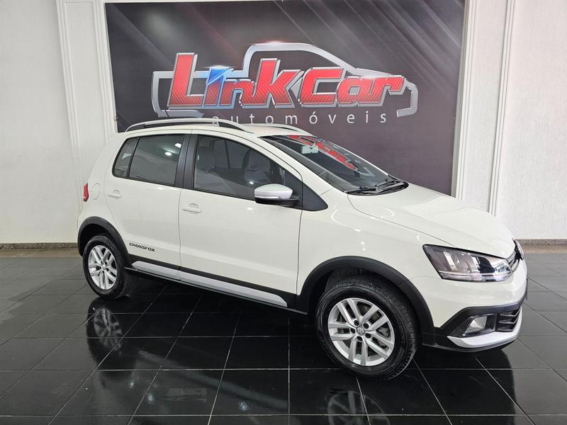 Volkswagen Crossfox I-MOTION 1.6 MSI 16V TOTAL FLEX AUT. 2015 — foto 3