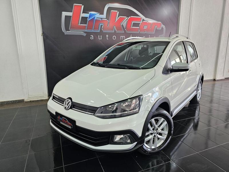 Volkswagen Crossfox I-MOTION 1.6 MSI 16V TOTAL FLEX AUT. 2015 — foto 7