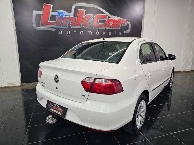 Volkswagen Voyage 1.6L MB5 2014 — foto 19